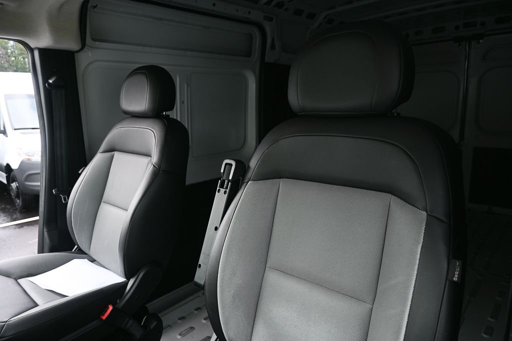 Used 2024 White Ram High Roof image 5