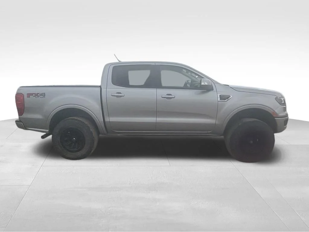 Used 2023 Silver Metallic Ford Lariat image 4