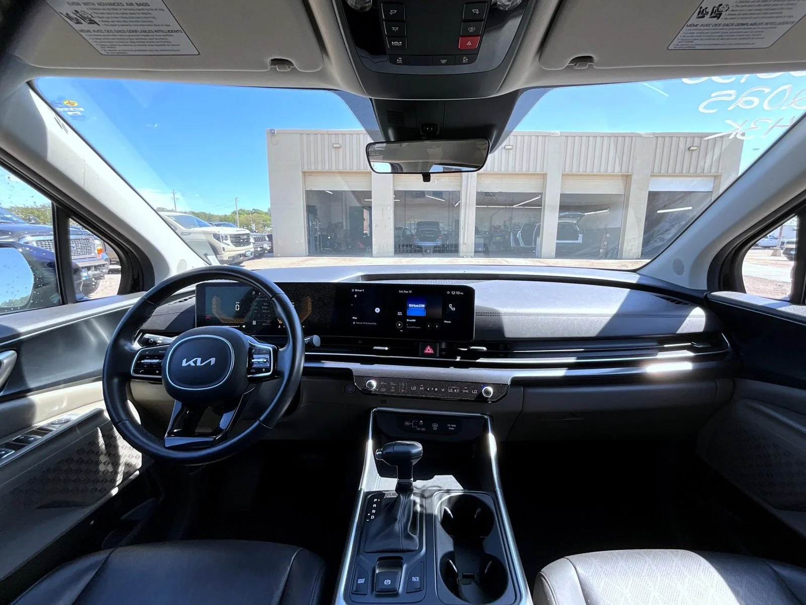 Used 2025 Blue Kia LXS image 15