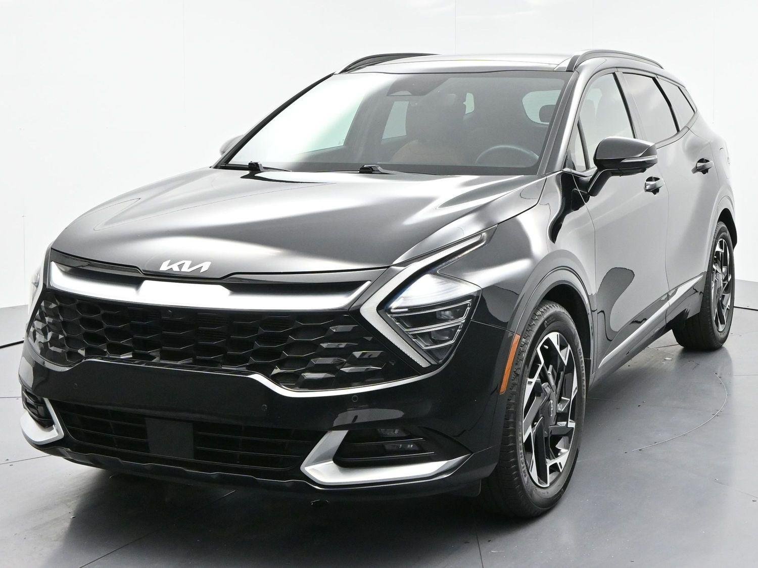 Used 2024 Ebony Black Kia SX-Prestige image 3
