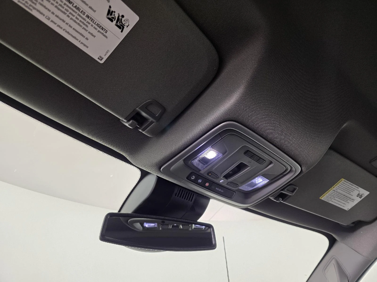 New 2026 Summit White GMC SLT image 53