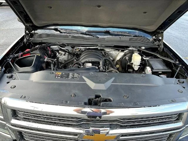 Used 2015 Black Chevrolet  image 35