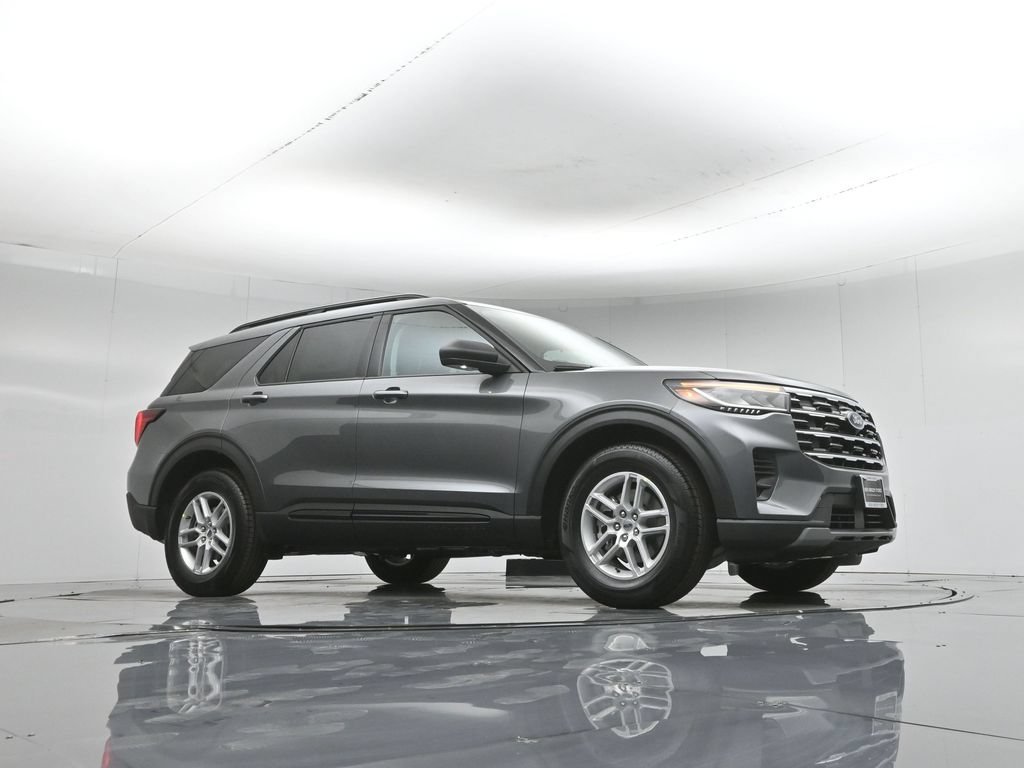 New 2026 Carbonized Gray Metallic Ford Active image 3