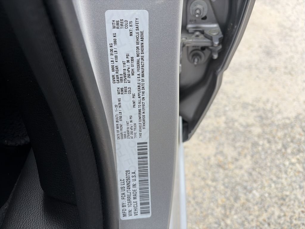 Used 2022 Silver Ram Laramie image 38