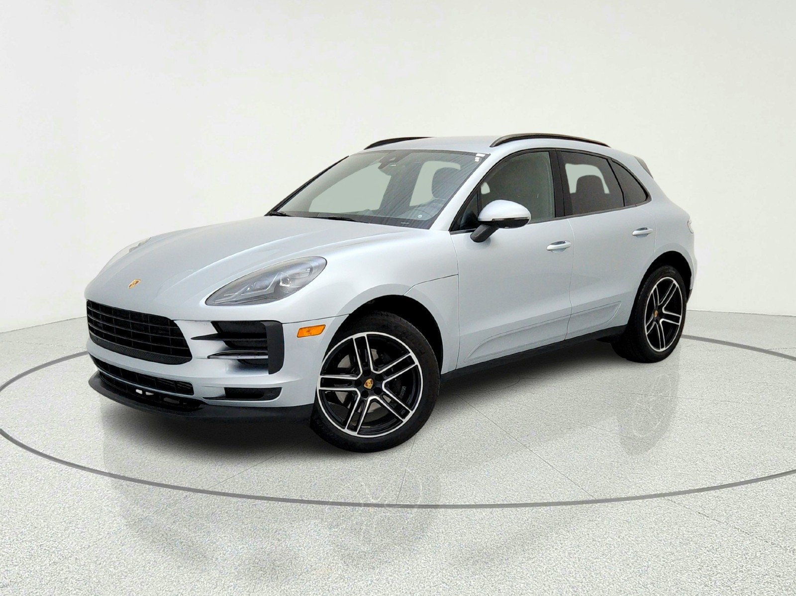 2019 Porsche Macan -'s photo