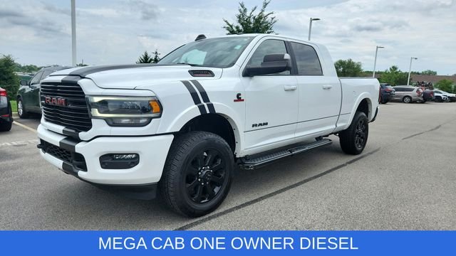 Used 2022 White Ram Laramie image 9