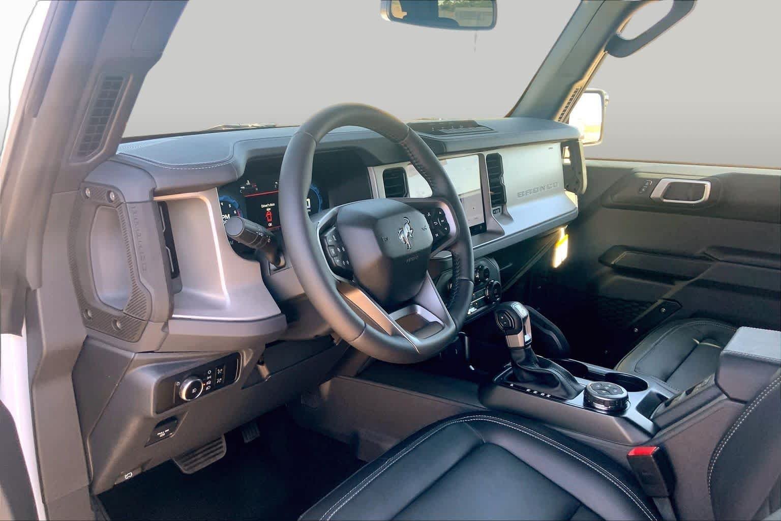 New 2026 Oxford White Ford Outer Banks® image 8