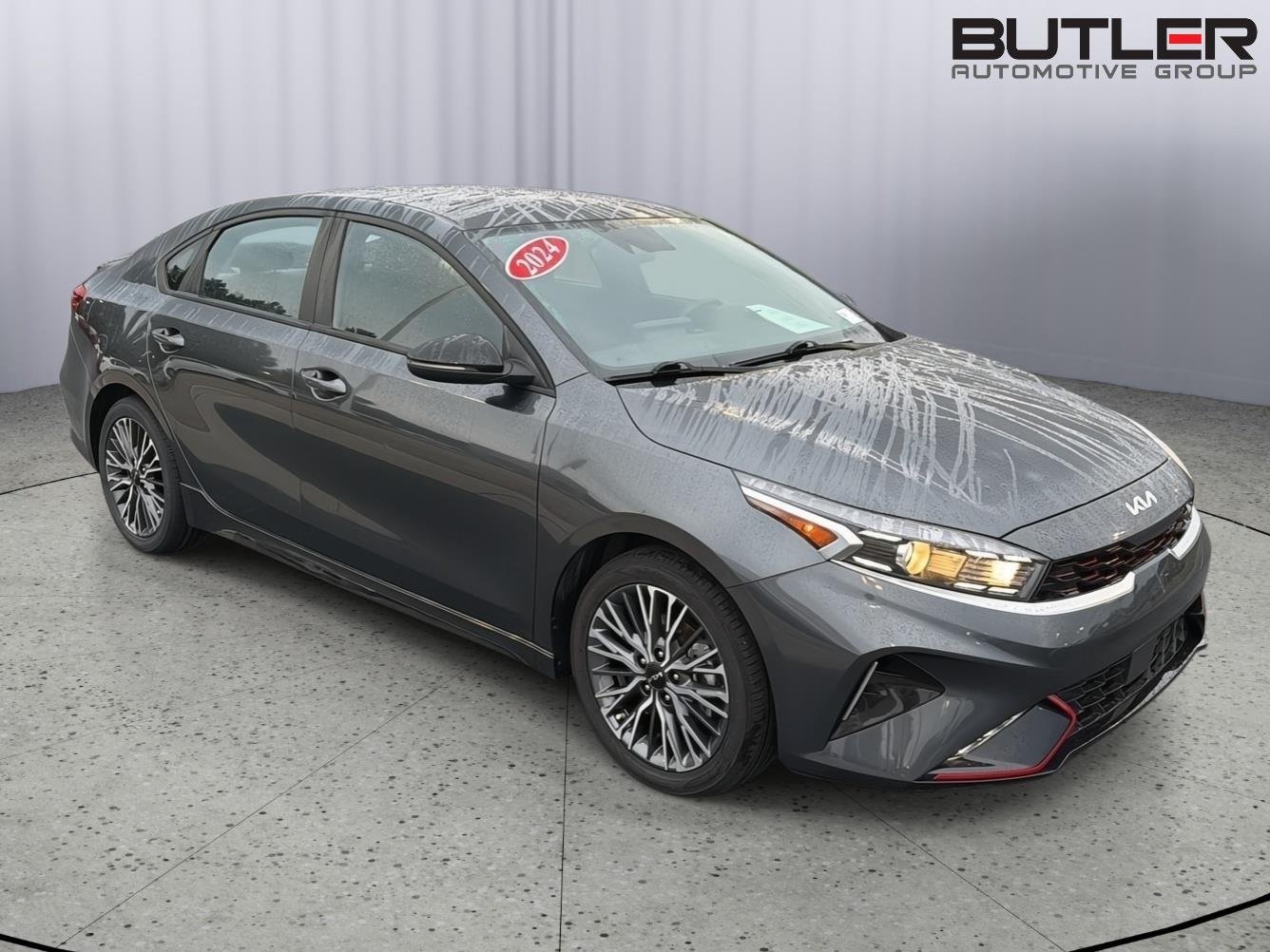 Used 2024 Gravity Gray Kia GT-Line image 8