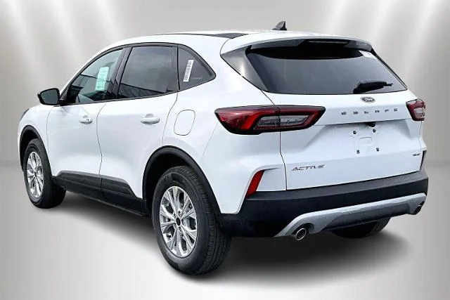 New 2026 Oxford White Ford Active® image 16
