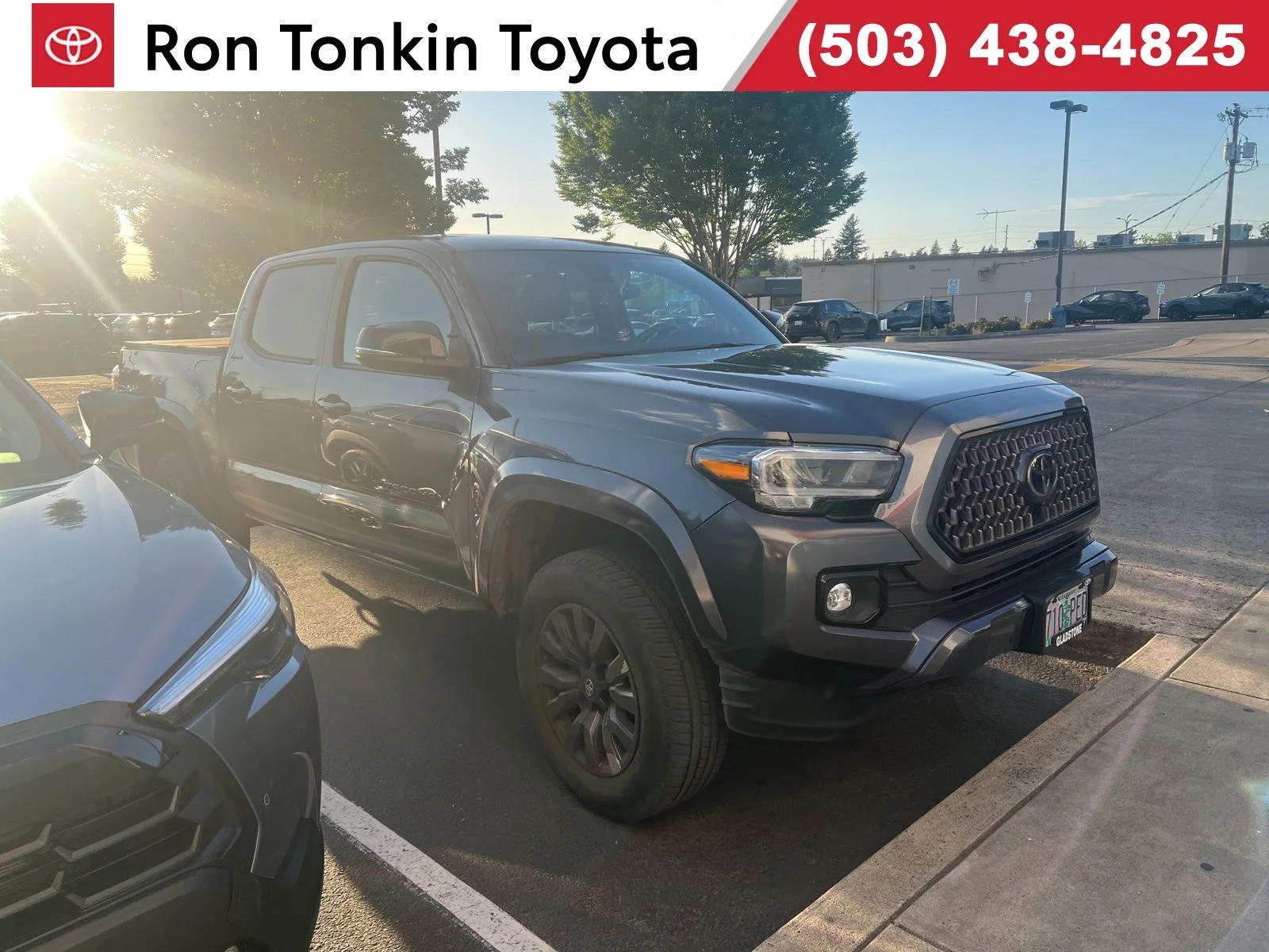 2023 Toyota Tacoma Limited Double Cab 4WD V6 Auto Short Bed's photo
