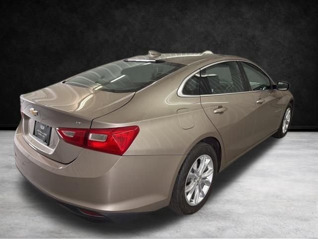 Used 2024 Mineral Gray Metallic Chevrolet LT image 5