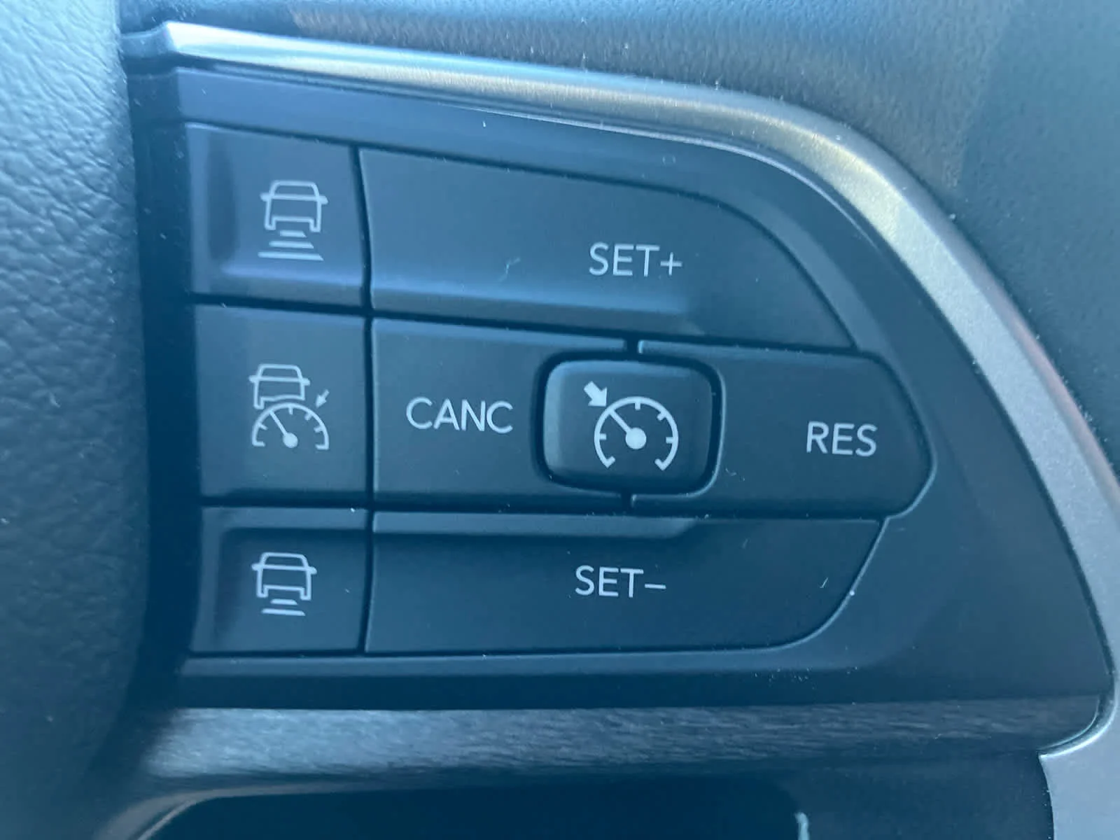 Used 2025 Bright White Clearcoat Jeep Limited image 19