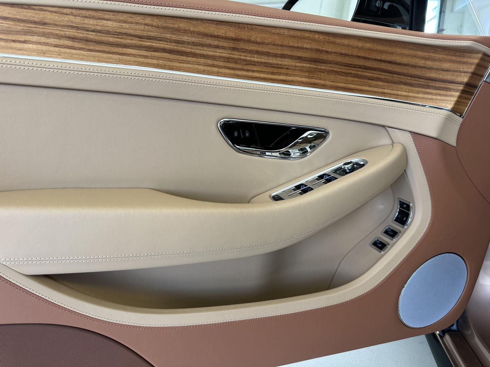 New 2026 Rose Gold Bentley GTC S image 16