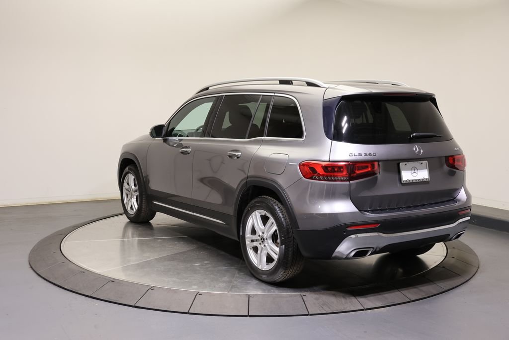 Used 2022 Mountain Gray Metallic Mercedes-Benz GLB 250 image 5