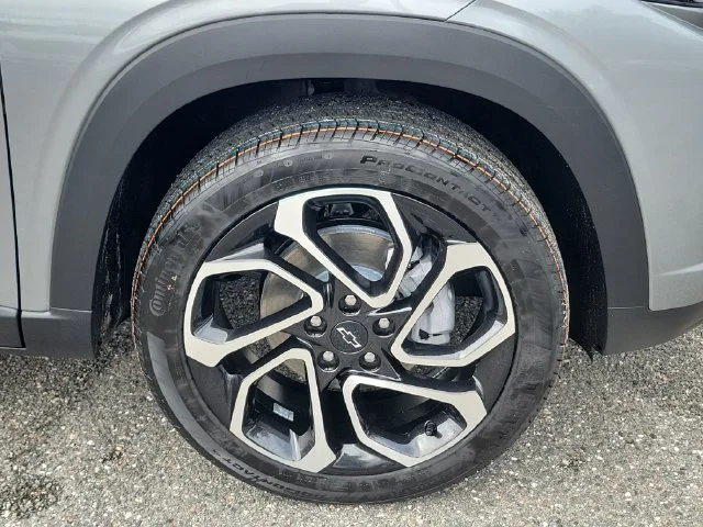 2026 Chevrolet Trax RS - Photo 5