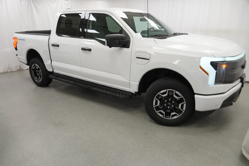 Used 2022 White Ford XLT image 14