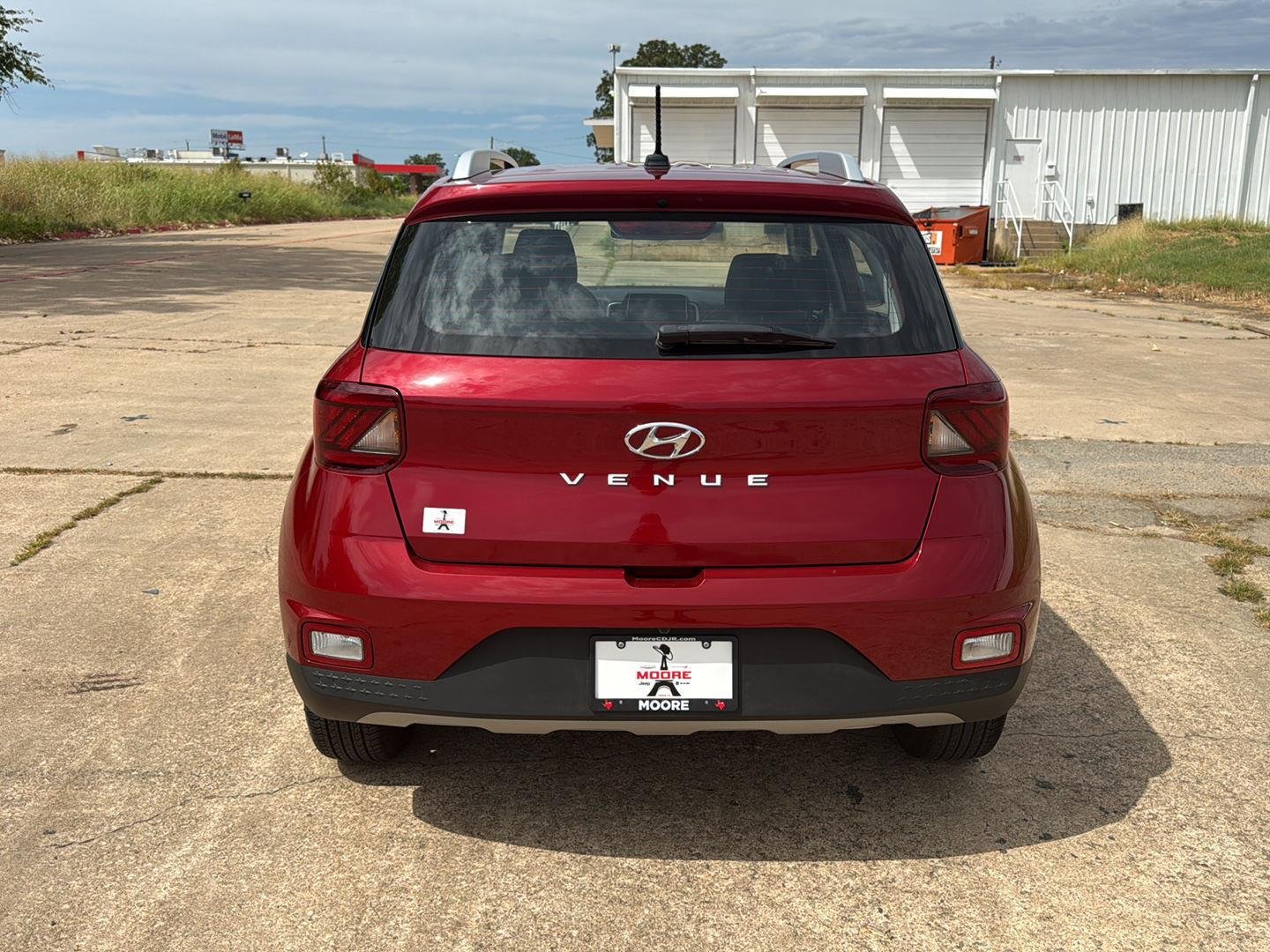 Used 2025 Ultimate Red Hyundai Limited image 6