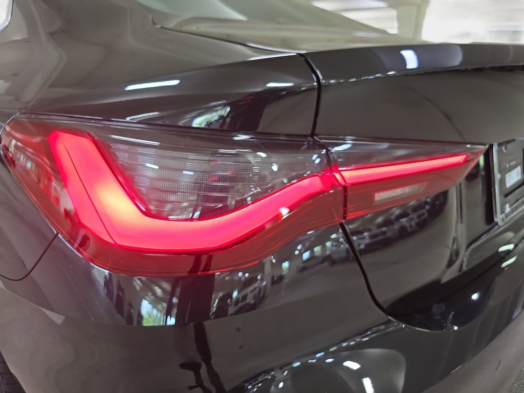 Used 2025 Black Sapphire Metallic BMW 430i image 32