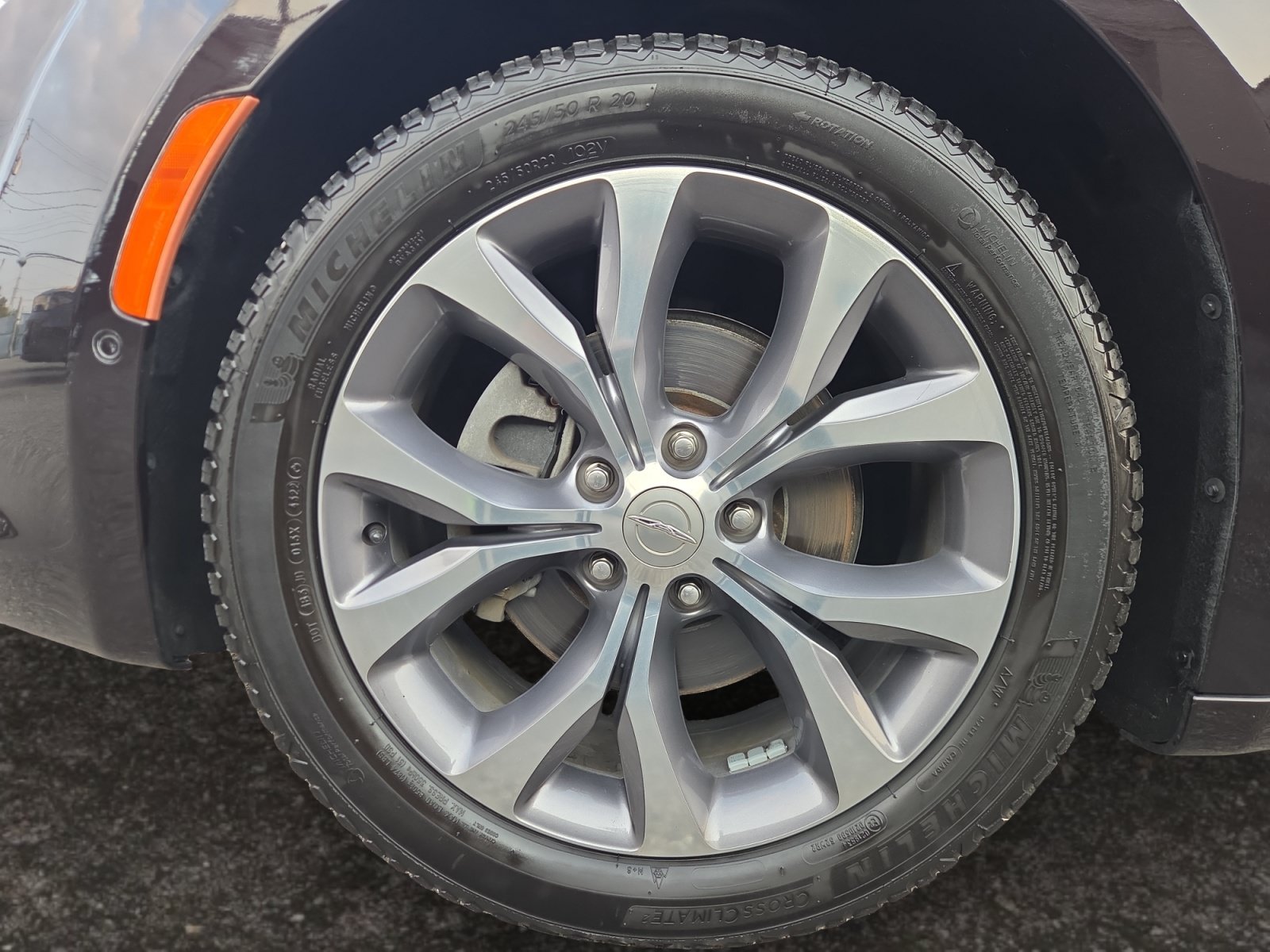 2019 Chrysler Pacifica Limited - Photo 14