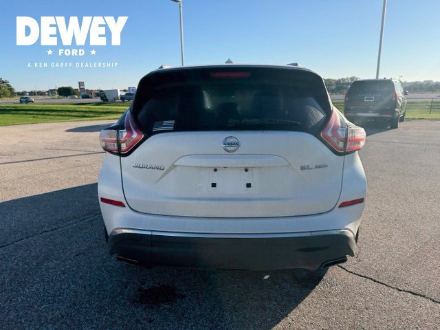 Used 2015 Pearl White Nissan SL image 11
