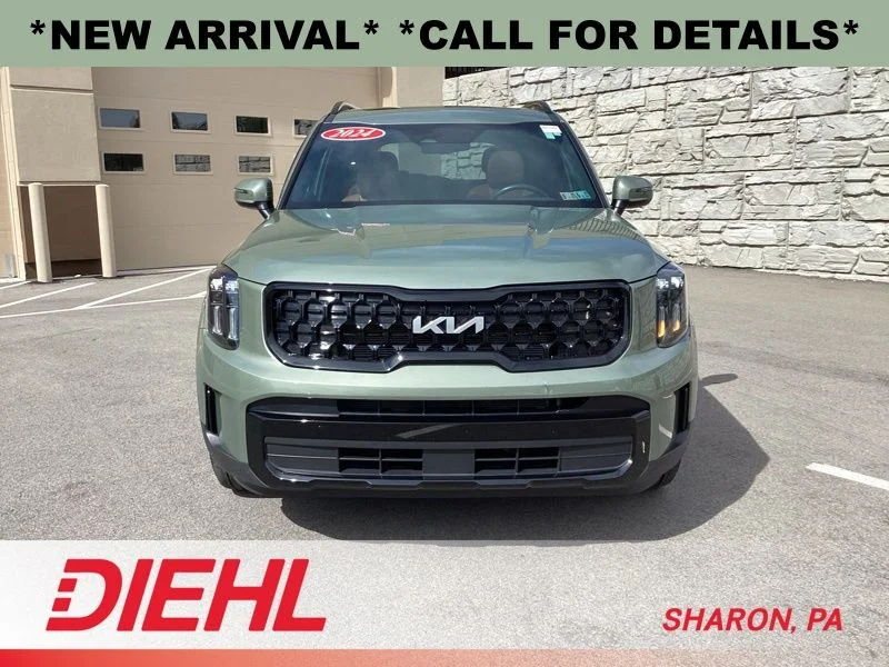 Used 2024 Green Kia EX X-Line image 2