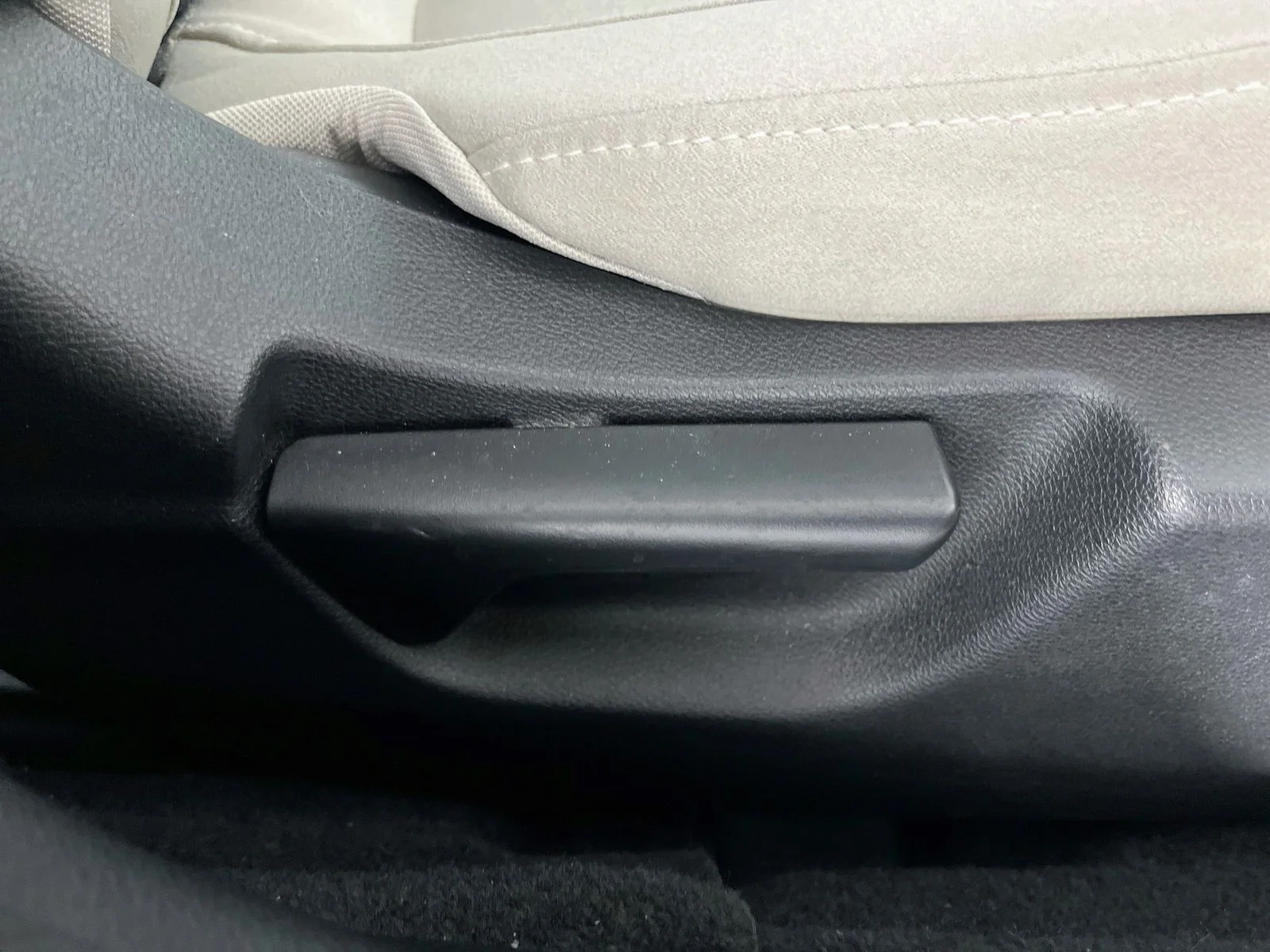 Used 2019 Beige Honda EX image 36