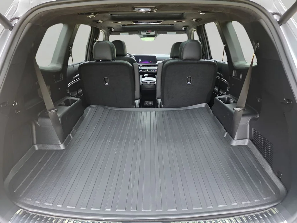 Used 2025 Wolf Gray Kia SX-Prestige X-Line image 6