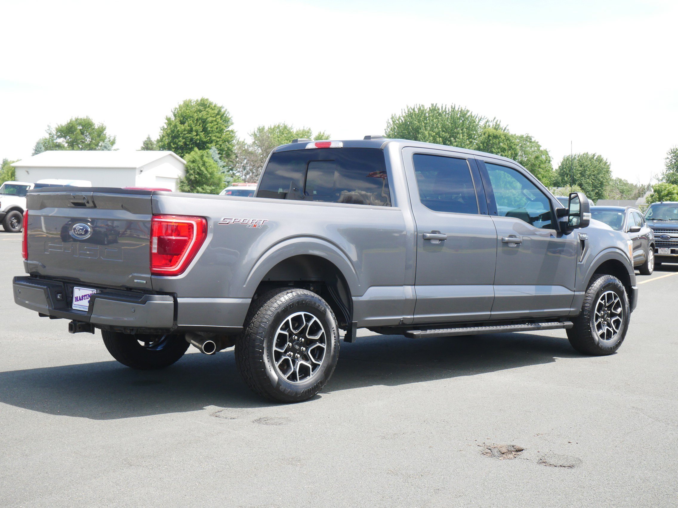 Used 2023 Gray Ford XLT image 5