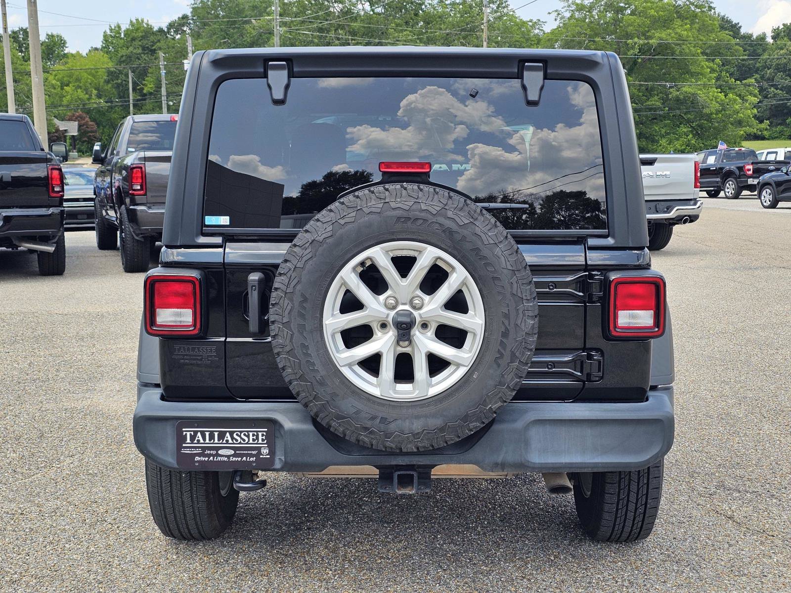 2023 Jeep Wrangler 2-Door Sport S - Photo 11