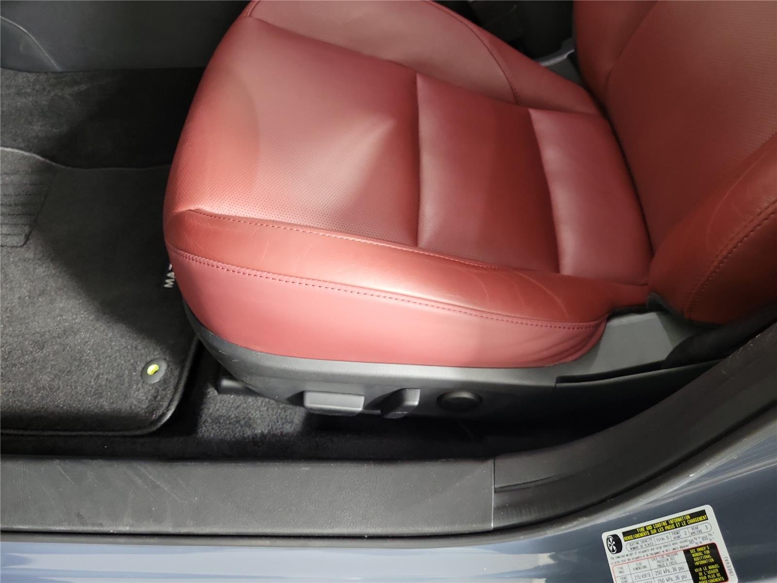 Certified Used 2024 Polymetal Gray Metallic Mazda 2.5 S Carbon Edition image 20