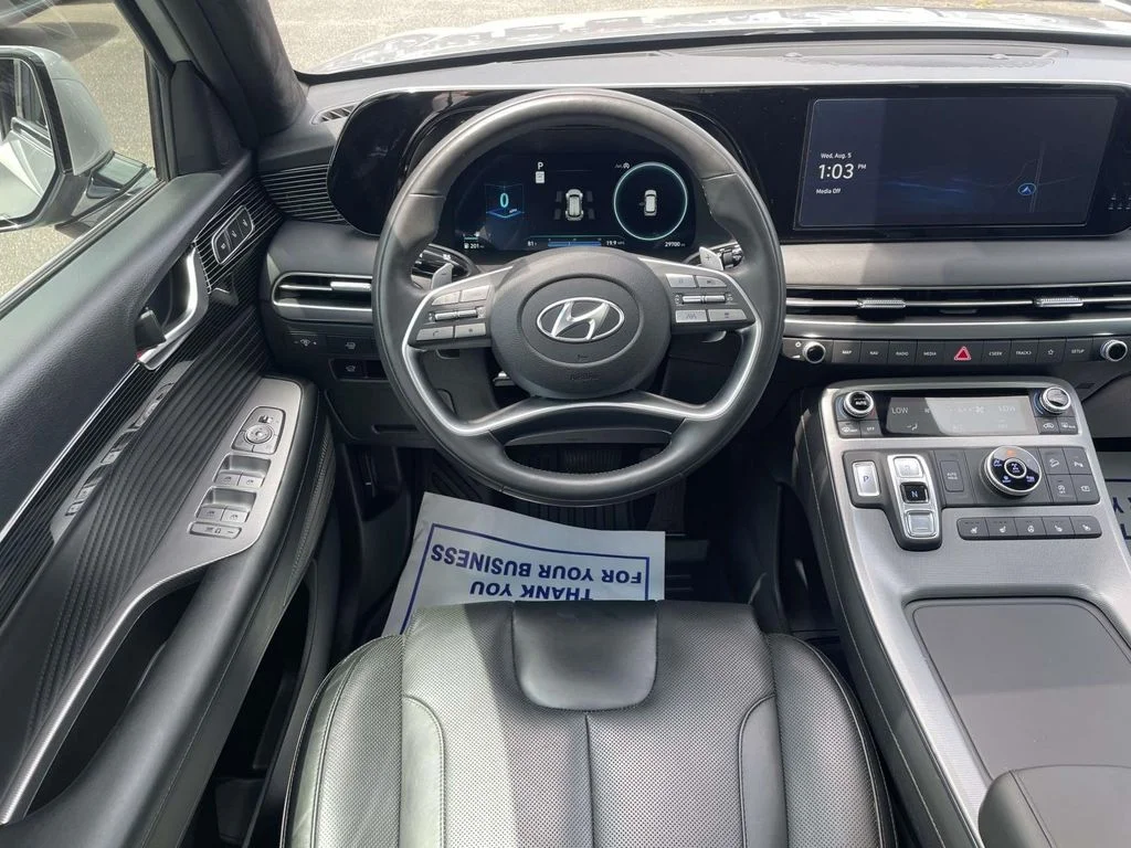 Used 2024 Silver Hyundai Calligraphy image 14