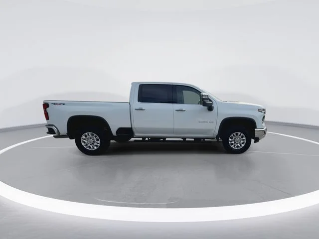 Used 2026 White Chevrolet LTZ image 12