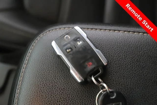 Used 2022 Black GMC Denali image 3