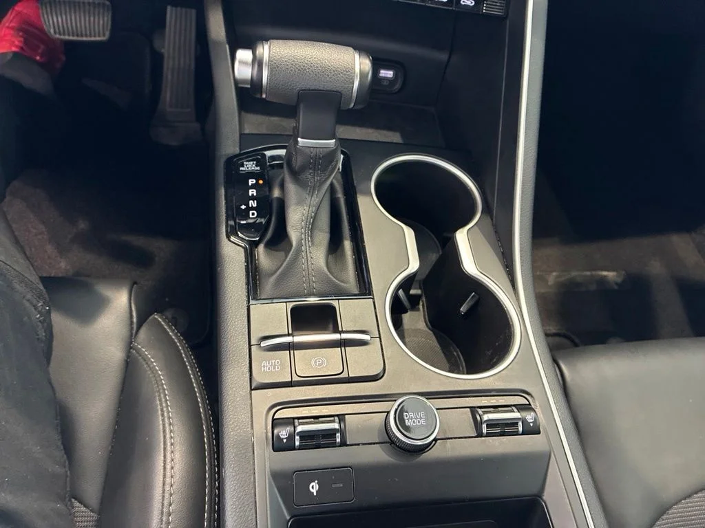Used 2022 Black Kia GT-Line image 21