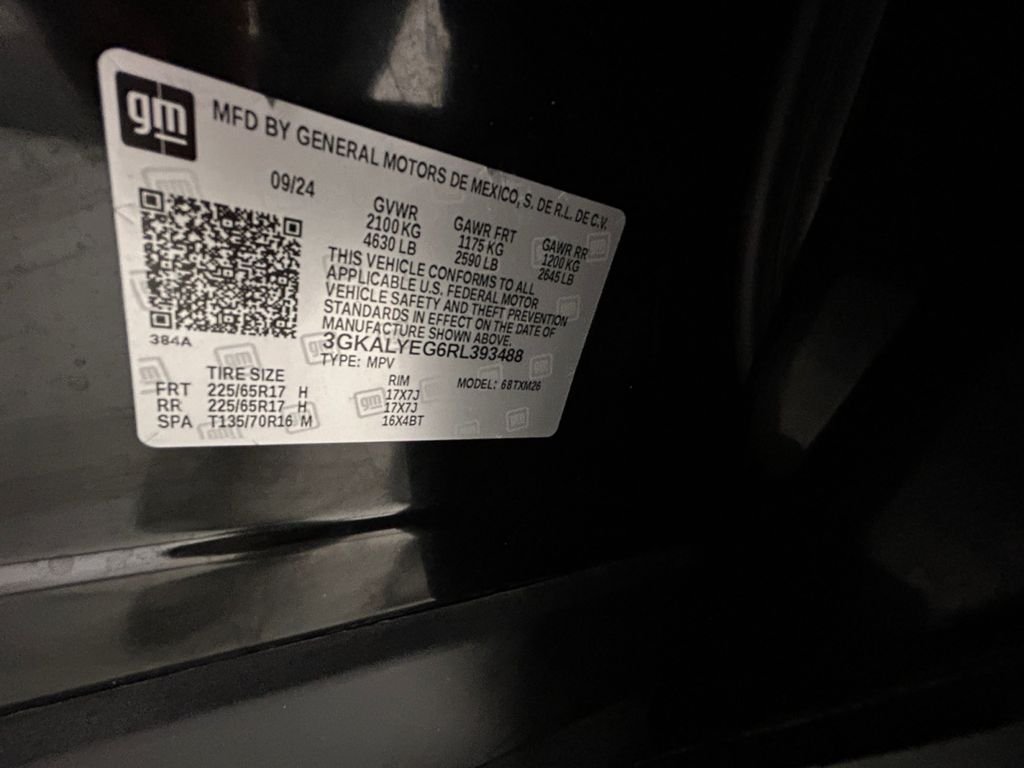 Used 2024 Black GMC AT4 image 20