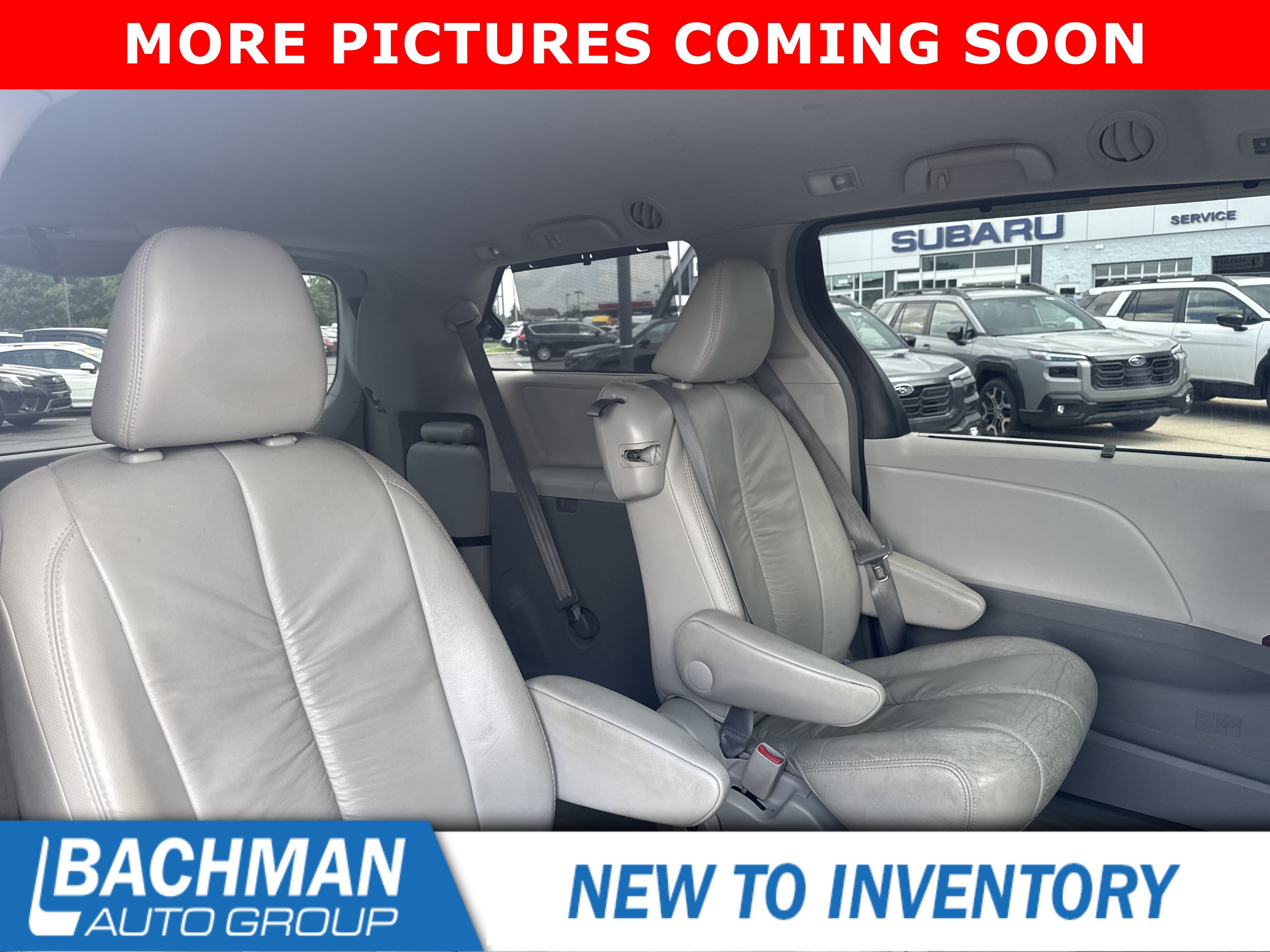 Used 2011 Black Toyota XLE image 7
