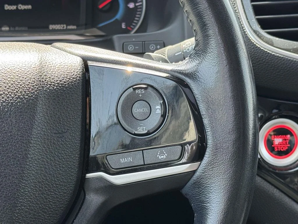 Used 2019  Honda Touring image 23