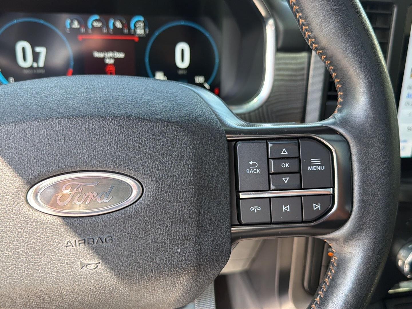 Used 2023 Agate Black Ford Platinum image 23