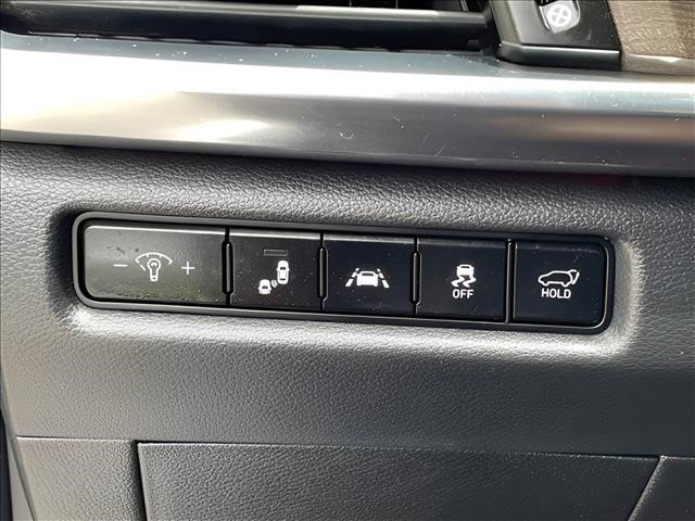 Used 2022 Wolf Gray Kia SX image 20