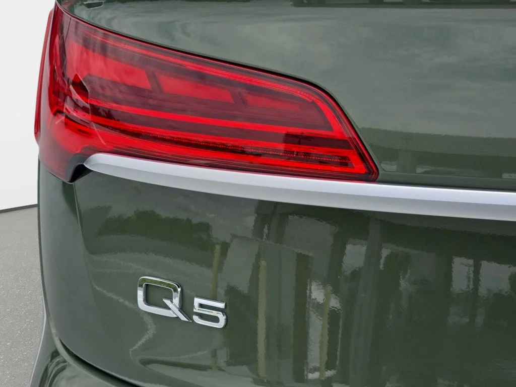 Used 2023 Green Audi 45 S line Premium Plus image 31