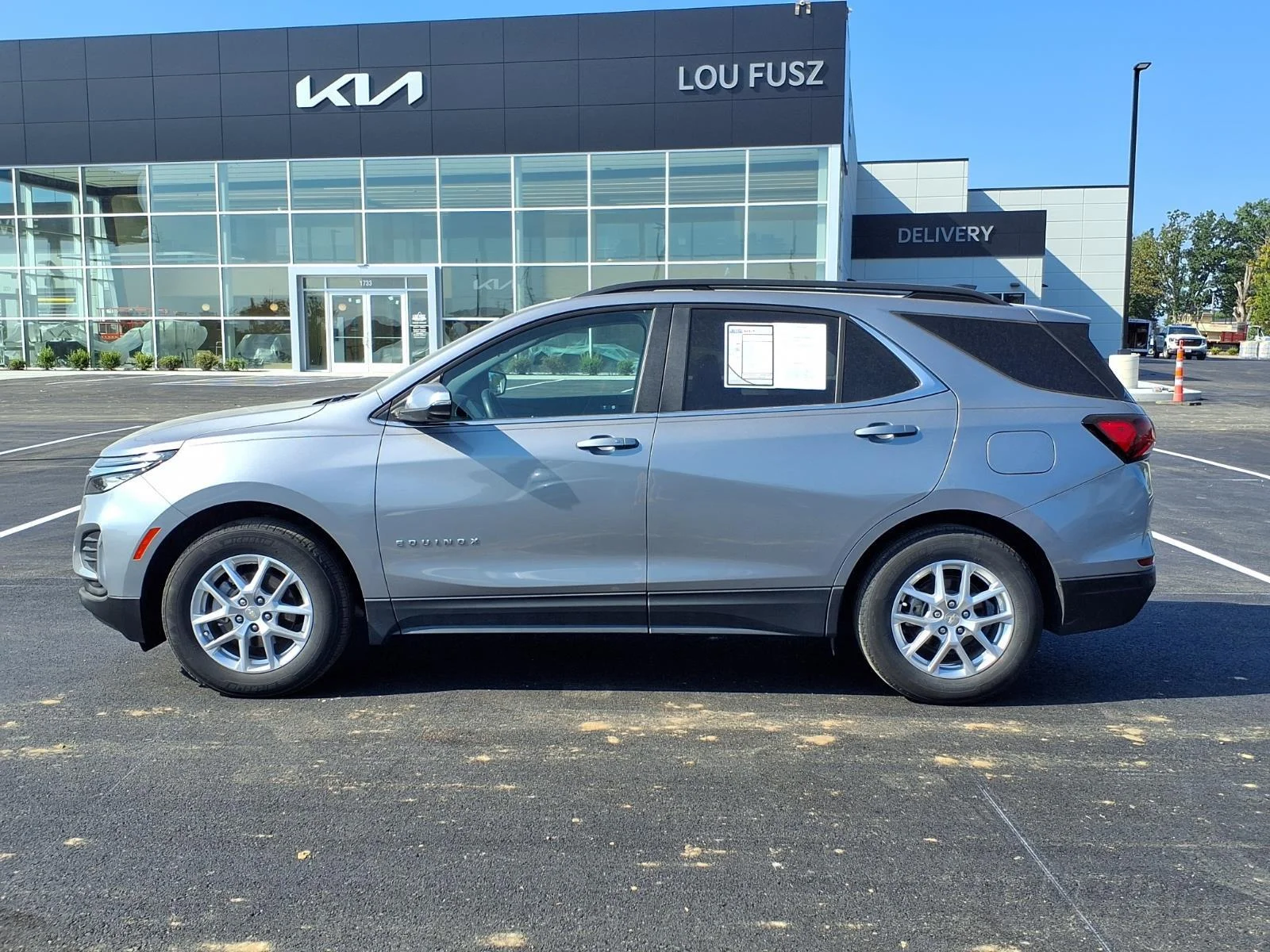 Used 2023 Sterling Gray Metallic Chevrolet LT image 17