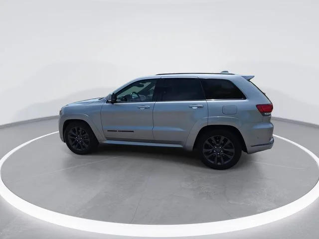 Used 2018 Silver Jeep Overland image 6