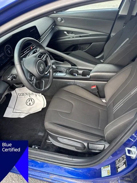 Used 2025 Blue Hyundai SEL Convenience image 10