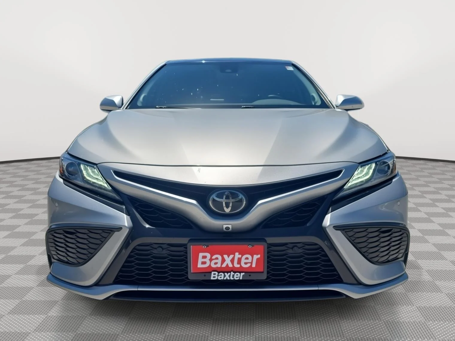 Used 2023 SILVER Toyota XSE image 13
