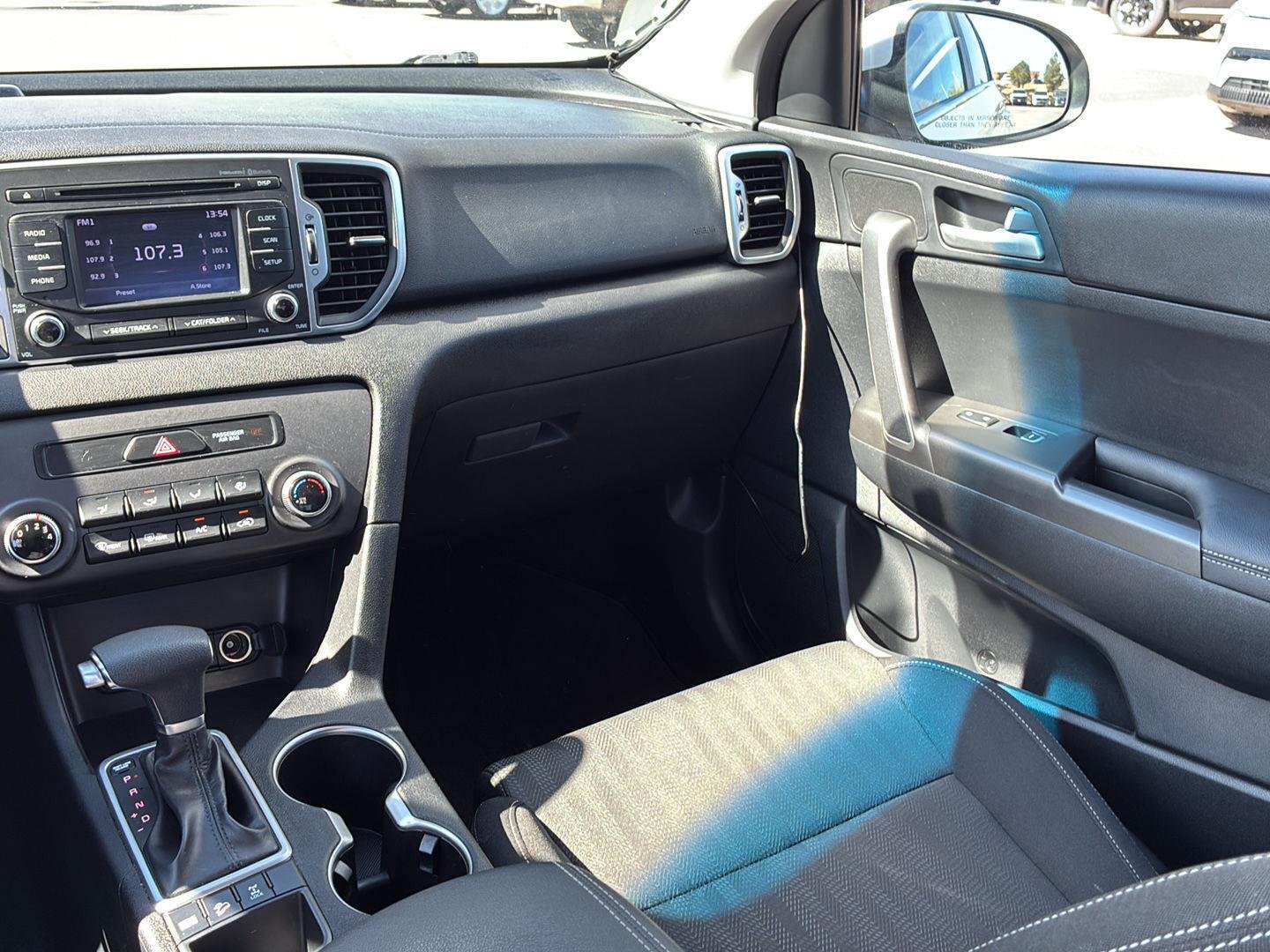Used 2019 Clear White Kia LX image 21