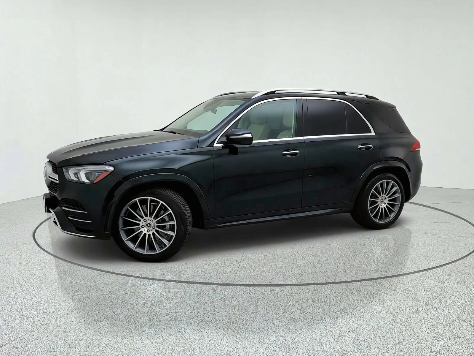 Certified Used 2023 Emerald Green Metallic Mercedes-Benz GLE 450 image 15
