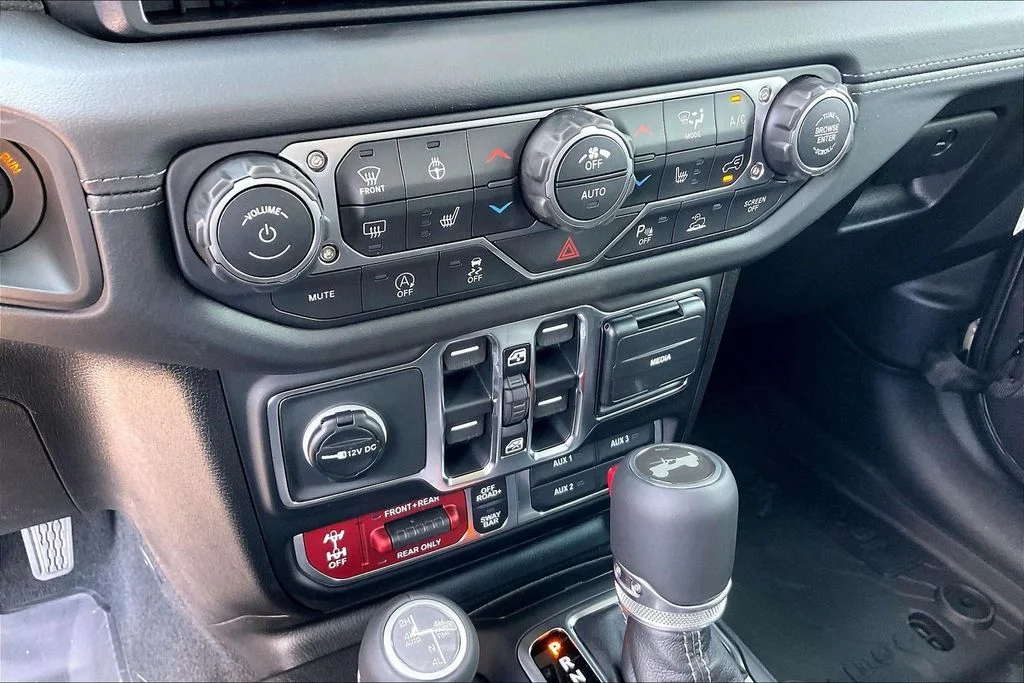 New 2026 Jeep Wrangler Rubicon X 4D Sport Utility