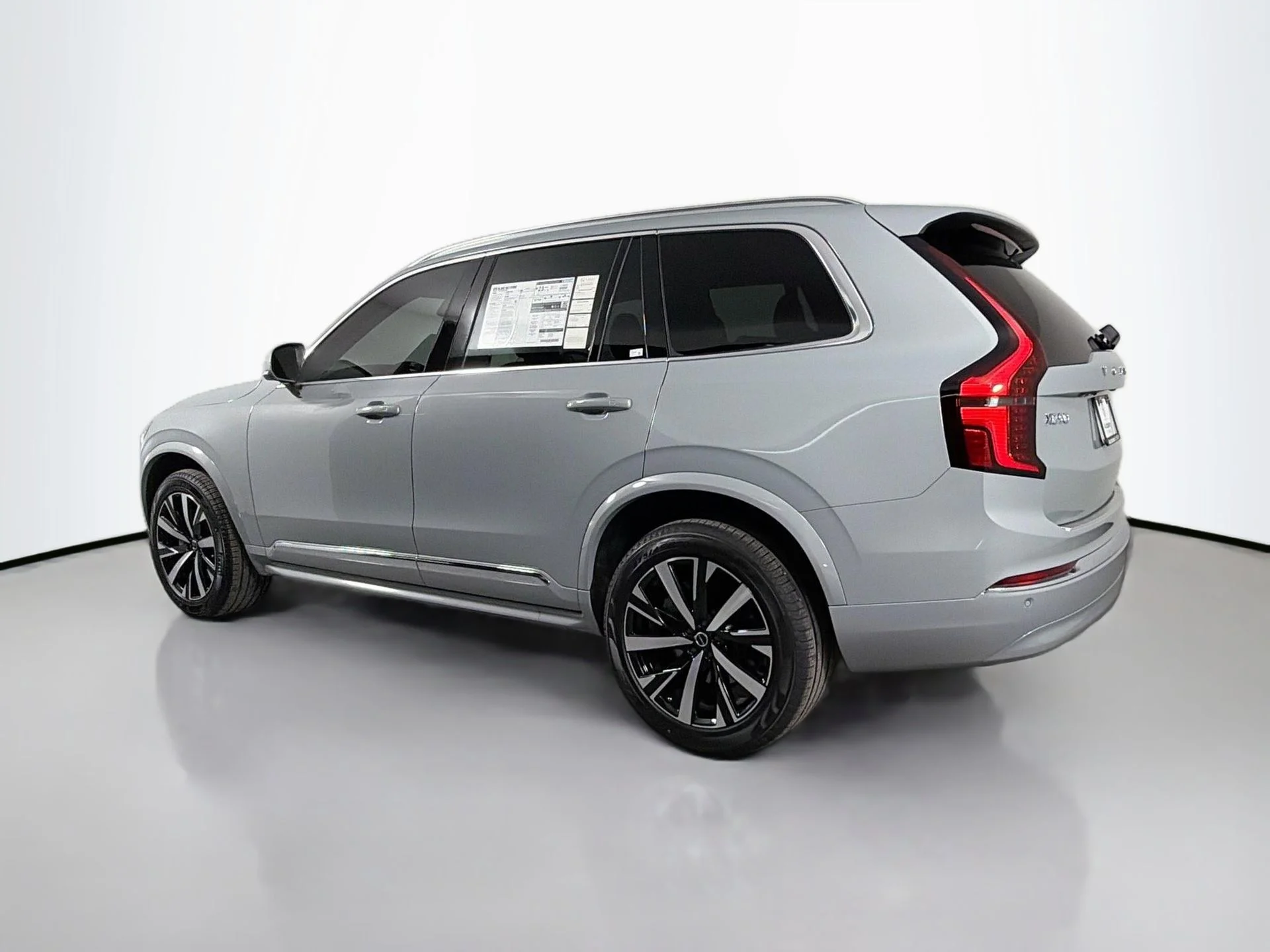 New 2026 Vapour Grey Volvo Core image 8