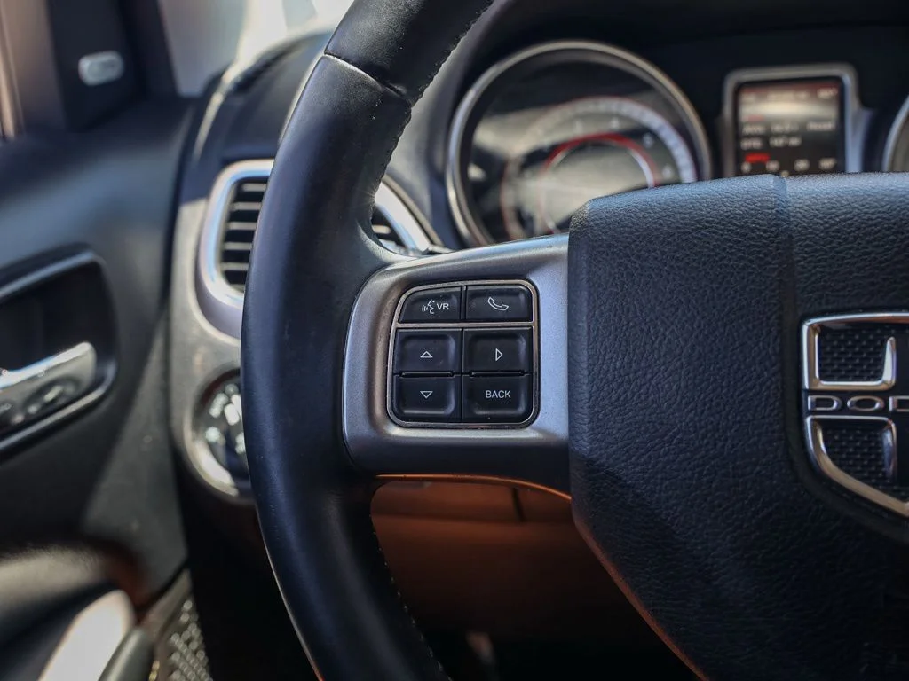 Used 2017 Black Dodge Crossroad image 25