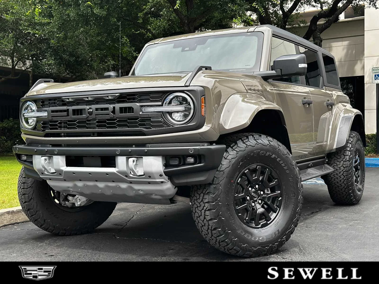 2026 Ford Bronco Raptor 4x4's photo